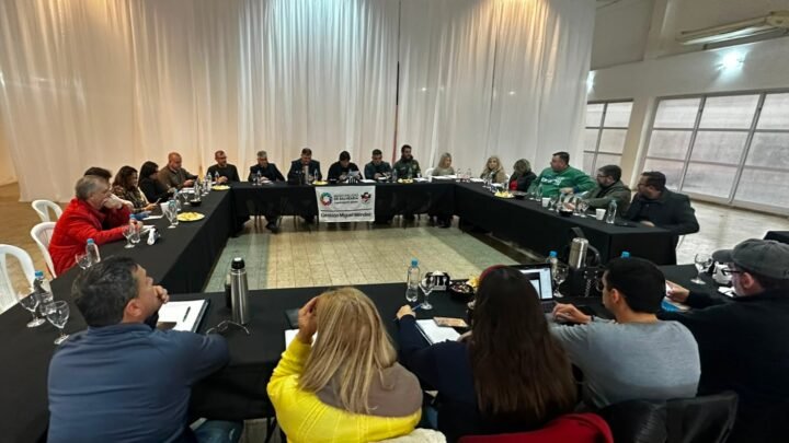 Ansenuza avanza en la planificación turística con eje en la FIT y el desarrollo del Parque Nacional