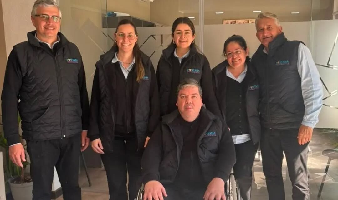 Villa Fontana entregó nueva indumentaria al personal municipal