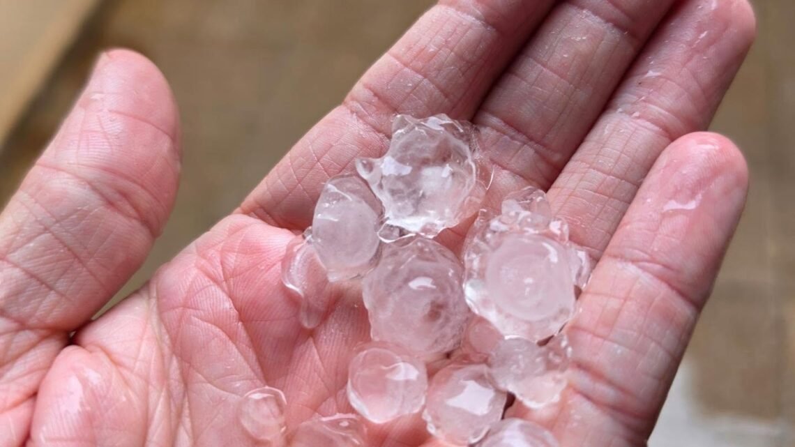 Arroyito amaneció con granizo, lluvia y sol en un inusual fenómeno meteorológico