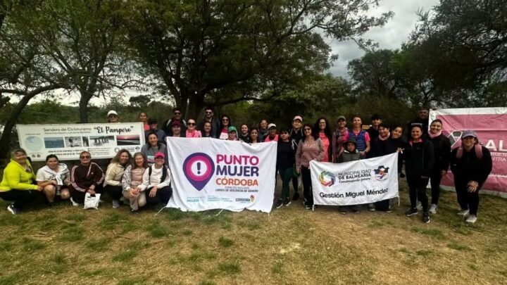 Balnearia: el Sendero El Pampero fue sede del “Trekking Rosa” en el inicio del mes de concientización sobre el cáncer de mama